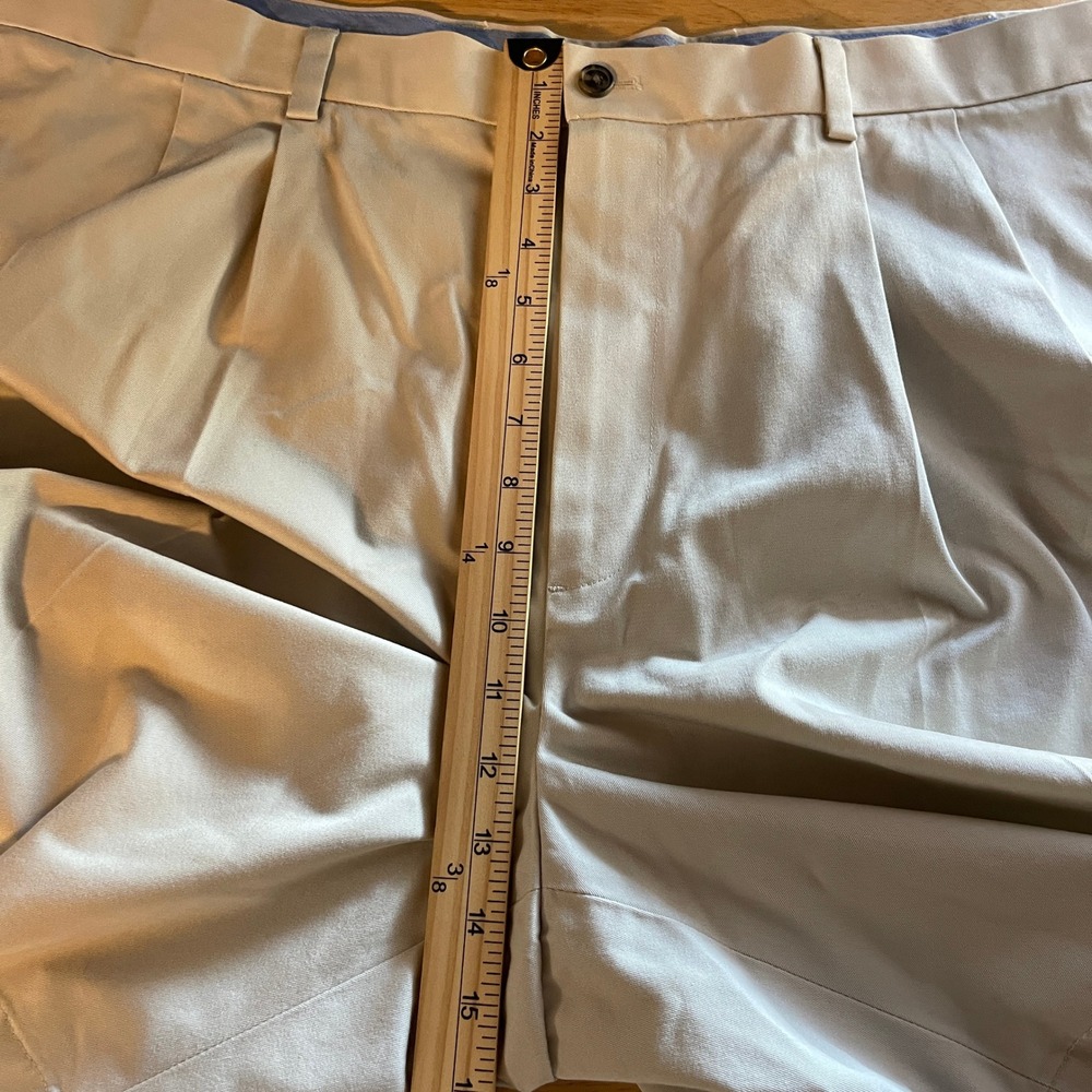 Brooks Brothers Light Weight Advantage Chino Shorts Mens 44 Cotton Pleated Khaki - Picture 5 of 8